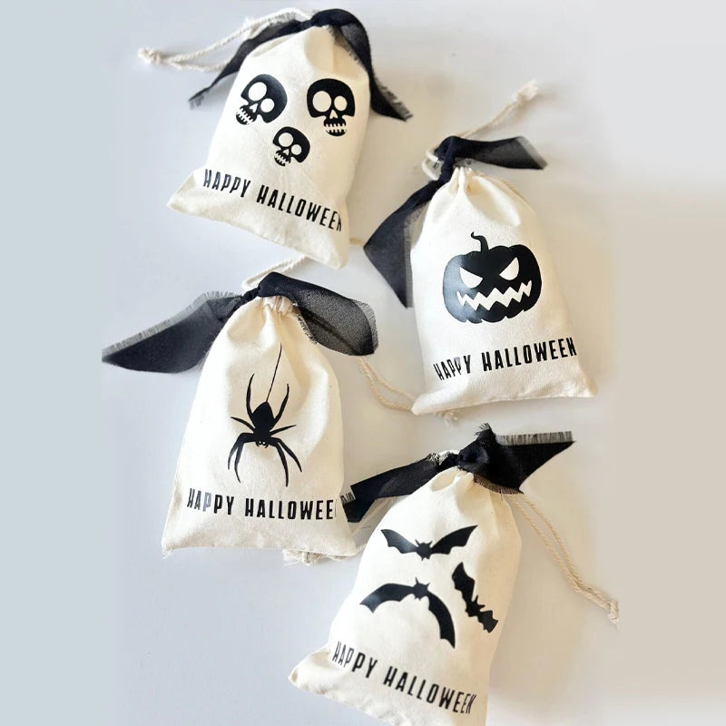 4 Halloween Favour bags