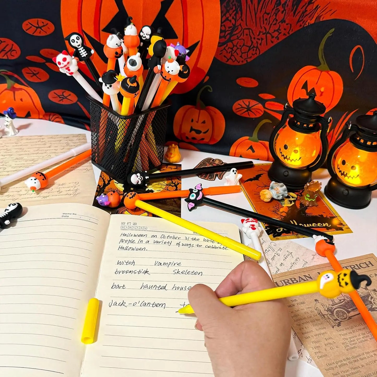 30 Pcs Halloween Pens